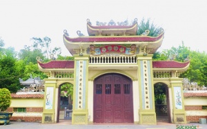 Linh thiêng ngôi đền nơi cửa biển 