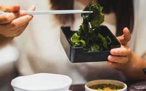 Lý do nên thêm rong biển vào chế độ ăn kiêng giảm cân