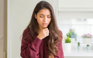 Bị khàn giọng mất tiếng phải làm sao?