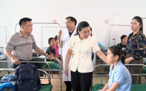 Điều tra, xử lý vụ 55 học sinh nghi ngờ ngộ độc thực phẩm sau tiệc Trung thu 