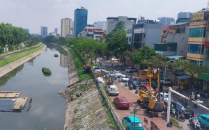 Gió mùa Đông Bắc khiến miền Bắc mưa to, trời chuyển mát