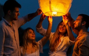 Tử vi thứ Tư (9/10/2024): Song Tử nên sẵn sàng lắng nghe bạn bè tâm sự