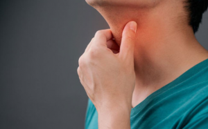 Mẹo làm dịu cơn đau họng