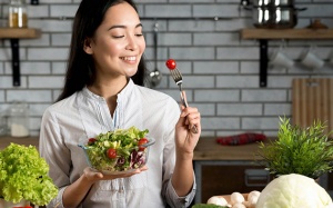 Thói quen ăn chậm, nhai kỹ - 6 lợi ích bất ngờ!