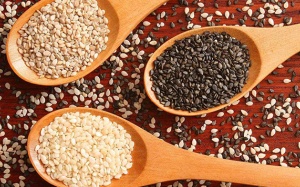 Nuôi dưỡng mái tóc khỏe đẹp với hạt vừng