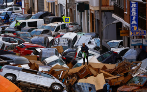 Hiện tượng thời tiết lạ gây ra thảm họa lũ lụt ở Tây Ban Nha