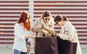 Tử vi thứ Năm (7/11/2024): Bọ Cạp không ngại thay đổi bản thân