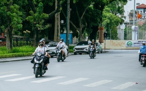 Bắc Bộ nắng hanh, Trung Bộ và Nam Bộ còn mưa vài nơi