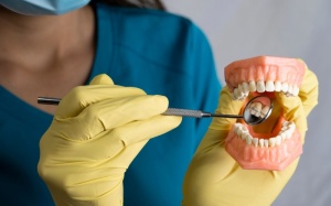 Viêm lợi không được điều trị có thể ảnh hưởng gì đến sức khỏe?