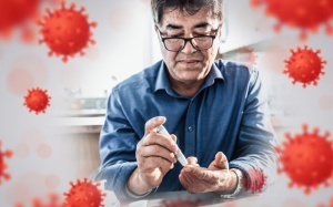 Người bệnh đái tháo đường cần chú ý gì để bảo vệ bản thân trong mùa cúm?