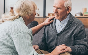 Tìm hiểu về hội chứng Sundowner ở tuổi xế chiều