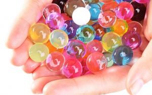 Trẻ bị chấn thương não sau khi chơi hạt nở và bài học cho cha mẹ 