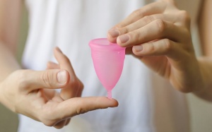 Tai nạn hy hữu khi dùng cốc nguyệt san