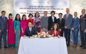 Amway hợp tác chiến lược cùng Viện Dinh dưỡng Quốc gia