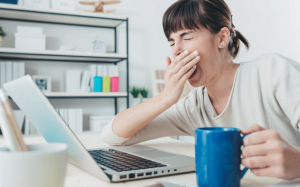 Thiếu ngủ kéo dài có thể gây tăng huyết áp, bệnh tim mạch và đột quỵ
