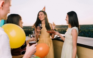 Tử vi thứ Hai (17/3/2025): Nhân Mã nên hoà nhập hơn với mọi người xung quanh