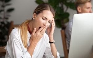 Ngáp quá nhiều có thể là dấu hiệu thiếu sắt?