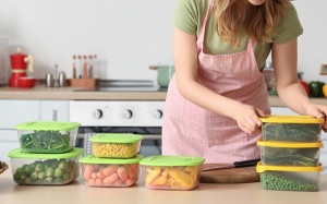 5 vật dụng nhà bếp làm tăng nguy cơ nhiễm vi nhựa