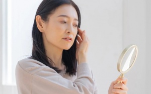 Giải đáp thắc mắc chung của chị em tuổi mãn kinh