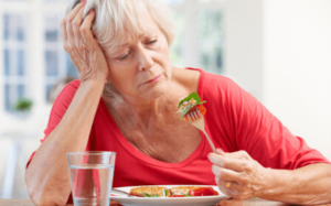 “Chiến lược” giải quyết tình trạng suy dinh dưỡng ở người cao tuổi 