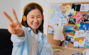 Tử vi thứ Tư (16/4/2025): Song Tử nên mạnh mẽ trải nghiệm