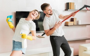 Tử vi Chủ nhật (20/4/2025):  Thiên Bình nên dành thời gian dọn dẹp nhà cửa