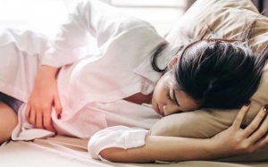 Mách bạn cách cải thiện đau bụng kinh tại nhà
