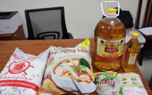 Cảnh báo nguy cơ suy gan, thận, ngộ độc vì dầu ăn, hạt nêm, mì chính giả