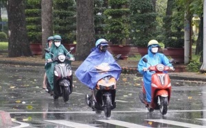 Trung Bộ và Nam Bộ mưa dông chiều tối