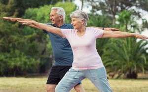 Đi tìm hình thức vận động phù hợp với người cao tuổi