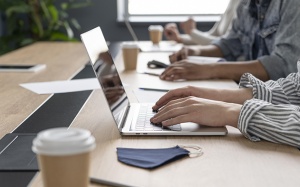 Tử vi thứ Bảy (24/5/2025): Sư Tử nên tập trung vào làm việc