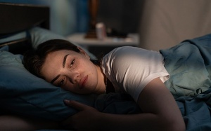 Mất ngủ vì stress phải làm sao?