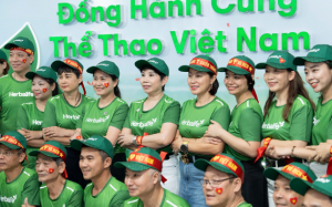 Herbalife Việt Nam tiếp tục đồng hành cùng các Đội tuyển Bóng đá Quốc gia Việt Nam