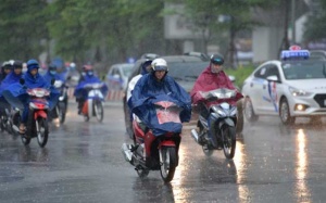 Bắc Bộ đón mưa giải nhiệt, Trung Bộ vẫn nắng nóng