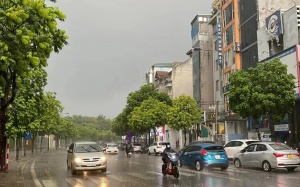 Mưa dông cục bộ ở nhiều nơi