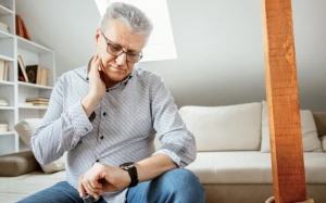 Phải làm sao khi bị nhịp tim nhanh lúc nghỉ?