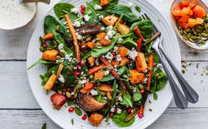 Thay đổi nhỏ trong bữa ăn giúp bạn ngủ ngon hơn