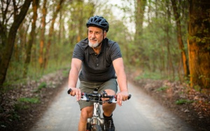 Nguyên tắc 'vàng' giúp nam giới duy trì sức khỏe sau tuổi 50