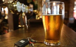 Uống bia không cồn làm tăng lượng đường trong máu?