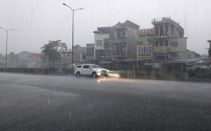 Nhiều nơi ở Bắc Bộ còn mưa to, cảnh báo sạt lở và ngập úng