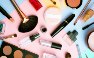 Thu hồi phiếu công bố của hàng chục mỹ phẩm nhập khẩu