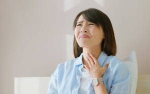 Nguyên nhân gây ra tình trạng ho đờm, khó thở?