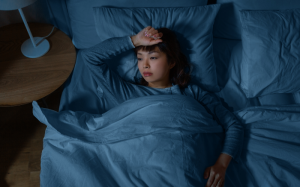 5 điều không nên làm khi thức giấc giữa đêm