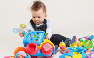 Hoá chất trong nhựa làm tăng nguy cơ hen suyễn ở trẻ nhỏ?