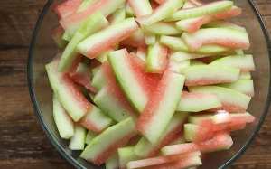 Cùi dưa hấu và những lợi ích sức khoẻ bất ngờ 