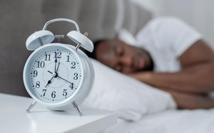 Thời gian đi ngủ thất thường - tăng nguy cơ mắc bệnh