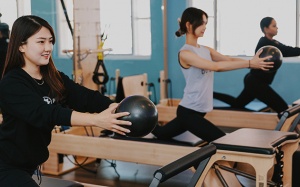 7 điều nên tránh khi đến phòng tập Pilates