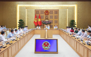 Chuyển từ thụ động khám chữa bệnh sang bảo vệ sức khỏe nhân dân khi chưa có bệnh