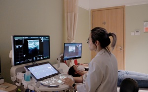 Tiến bộ mới trong chẩn đoán, điều trị và quản lý ung thư vú