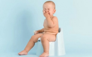 Thực phẩm nào gây táo bón ở trẻ sơ sinh?